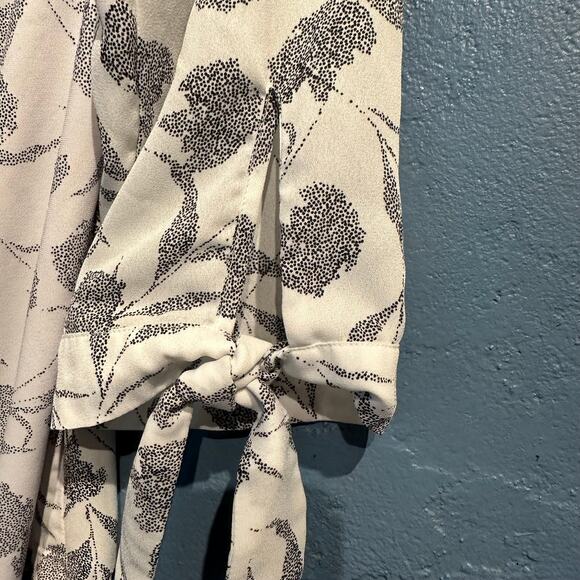 41 Hawthorn Blouse Size 1X Floral Office Boho Whimsygoth Cottage White Black - Picture 9 of 9